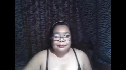 Snapshot of chenita_kits chatting on 02-15-26, 11:52 chenita_kits online show from 02-15-26, 11:52