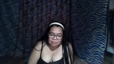 Snapshot of chenita_kits chatting on 02-25-26, 07:23 chenita_kits online show from 02-25-26, 07:23