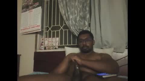 chennaibull1011 online show from 06-10-26, 06:51