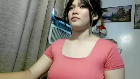 Snapshot of chennybbgirl chatting on 09-16-25, 12:22 chenny online show from 09-16-25, 12:22