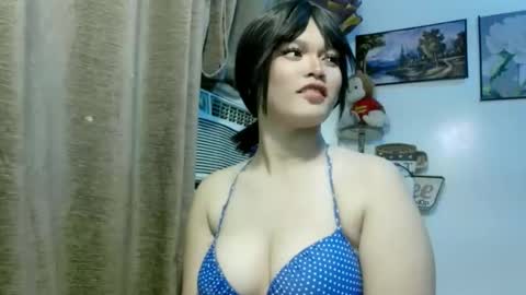 Snapshot of chennybbgirl chatting on 09-18-25, 03:03 chenny online show from 09-18-25, 03:03