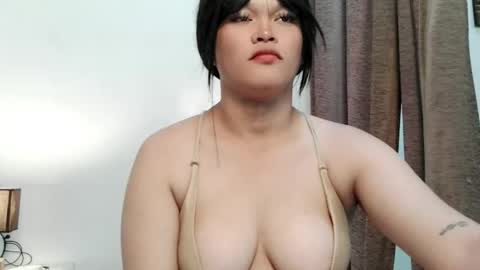 Snapshot of chennybbgirl chatting on 10-30-25, 02:51 chenny online show from 10-30-25, 02:51