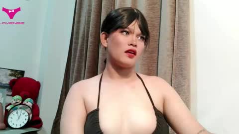 Snapshot of chennybbgirl chatting on 01-06-26, 05:16 chenny online show from 01-06-26, 05:16