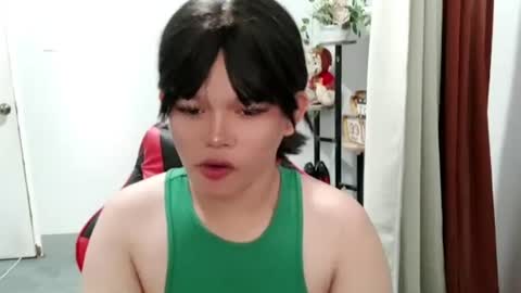 Snapshot of chennybbgirl chatting on 02-08-26, 11:19 chenny online show from 02-08-26, 11:19