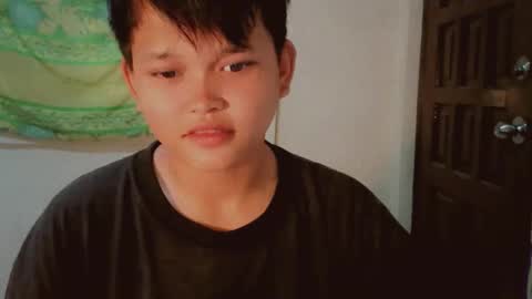 Snapshot of chennybbgirl chatting on 03-27-26, 11:37 chenny online show from 03-27-26, 11:37