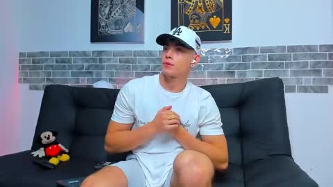 Snapshot of chepe_fit chatting on 02-01-25, 12:07 chepe vause online show from 02-01-25, 12:07