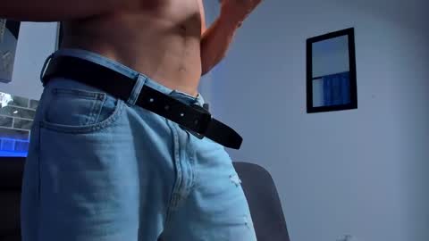 Snapshot of chepe_fit chatting on 02-15-25, 04:58 chepe vause online show from 02-15-25, 04:58