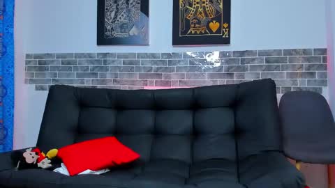 Snapshot of chepe_fit chatting on 02-18-25, 01:10 chepe vause online show from 02-18-25, 01:10