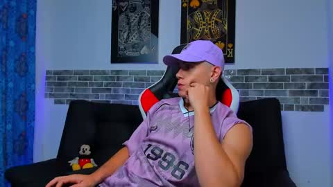 Snapshot of chepe_fit chatting on 03-02-25, 05:33 chepe vause online show from 03-02-25, 05:33