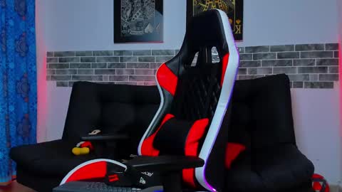 Snapshot of chepe_fit chatting on 03-05-25, 04:13 chepe vause online show from 03-05-25, 04:13