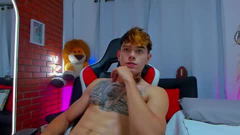 Snapshot of chepe_fit chatting on 09-24-25, 02:26 chepe vause online show from 09-24-25, 02:26