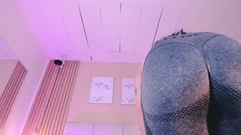cherlyn_1 online show from 07-04-26, 02:56