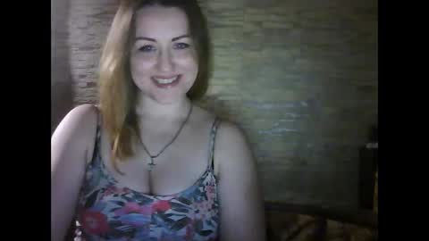 Snapshot of cherry04383 chatting on 04-08-26, 02:33 cherry04383 online show from 04-08-26, 02:33