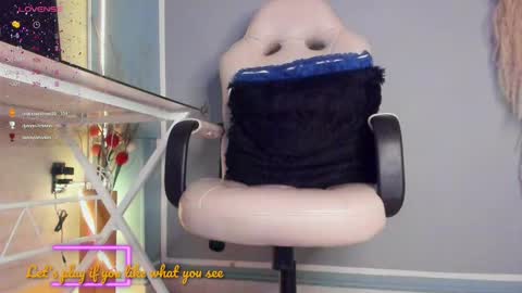 Snapshot of cherry_bony chatting on 03-09-25, 09:57 Cherry Bony online show from 03-09-25, 09:57