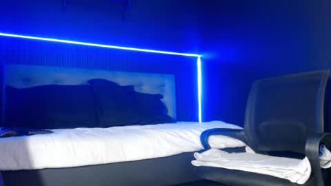 cherry_darck online show from 04-23-26, 04:09