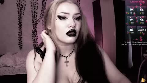 cherry_elfcat online show from 11-08-25, 06:02