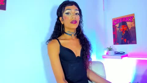 Snapshot of cherry_gate chatting on 10-24-25, 12:56 cherry_gate online show from 10-24-25, 12:56