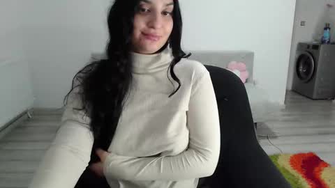 Sherry online show from 12-17-25, 01:22