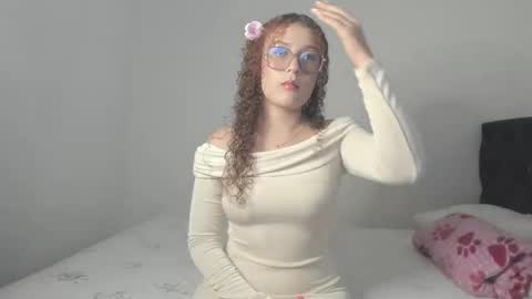 Snapshot of cherryblossom_23 chatting on 04-08-26, 02:44 cherryblossom_23 online show from 04-08-26, 02:44