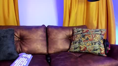 Snapshot of cherryblow_ chatting on 11-14-25, 07:45 Cherry Glow online show from 11-14-25, 07:45