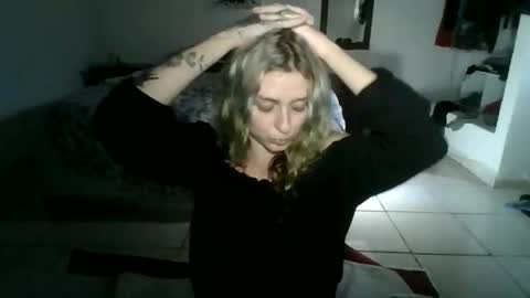 Snapshot of cherryblushxo chatting on 02-08-26, 09:40 cherryblushxo online show from 02-08-26, 09:40