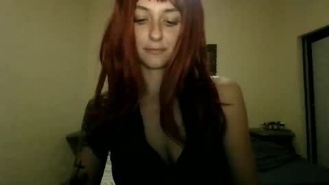 Snapshot of cherryblushxo chatting on 07-12-26, 09:33 cherryblushxo online show from 07-12-26, 09:33