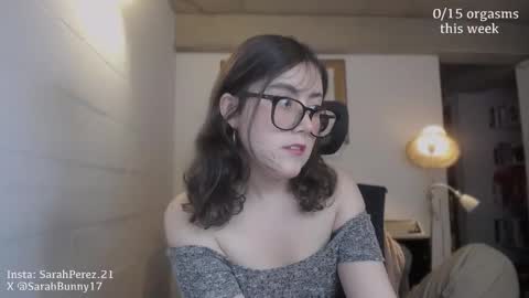 Snapshot of cherrybunny21 chatting on 10-30-25, 03:52 Sarah Prez online show from 10-30-25, 03:52