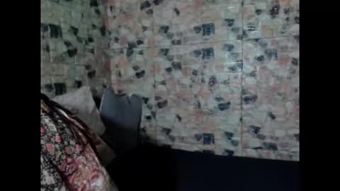 Snapshot of cherryindian694u chatting on 06-03-26, 04:04 leah is the name online show from 06-03-26, 04:04