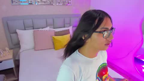 Cherry online show from 02-12-26, 12:00