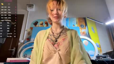 Snapshot of cherrylcornes chatting on 04-23-26, 09:06 Nika online show from 04-23-26, 09:06