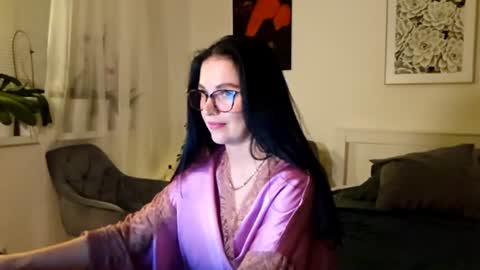 Kira online show from 06-10-26, 08:41
