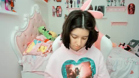 cherrycute666 online show from 11-11-25, 07:03