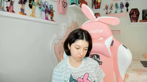 cherrycute666 online show from 11-20-25, 01:28
