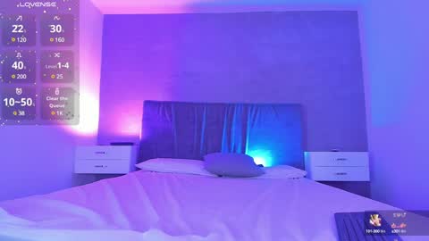 Snapshot of cherrysnow_ chatting on 01-11-25, 06:45 Cherry online show from 01-11-25, 06:45