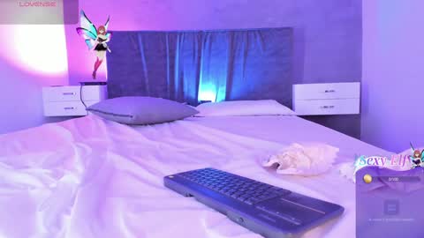 Snapshot of cherrysnow_ chatting on 01-16-25, 06:46 Cherry online show from 01-16-25, 06:46