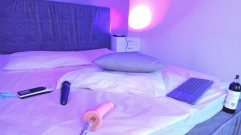 Snapshot of cherrysnow_ chatting on 02-02-25, 10:02 Cherry online show from 02-02-25, 10:02