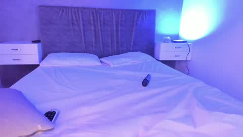 Snapshot of cherrysnow_ chatting on 02-04-25, 10:00 Cherry online show from 02-04-25, 10:00