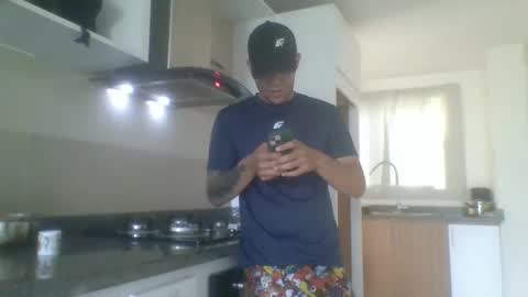 Snapshot of cherryvibes69 chatting on 01-16-26, 01:48 --- online show from 01-16-26, 01:48