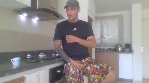 Snapshot of cherryvibes69 chatting on 01-18-26, 07:06 --- online show from 01-18-26, 07:06