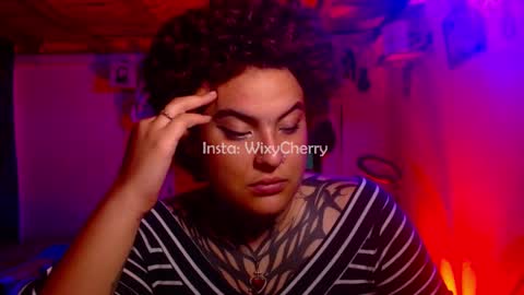 Snapshot of cherrywix chatting on 09-29-25, 06:02 cherrywix online show from 09-29-25, 06:02