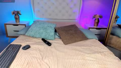 Matias online show from 11-15-25, 09:00