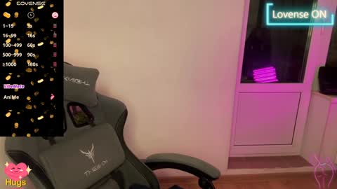 Snapshot of chery_dream chatting on 02-05-25, 10:01 Brianna online show from 02-05-25, 10:01