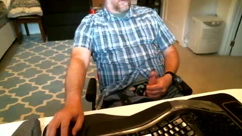 chesbayboy online show from 06-18-26, 06:56