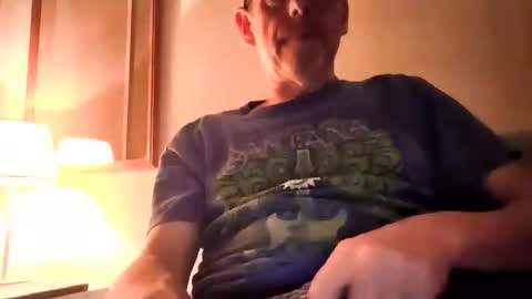 Snapshot of chevy69 chatting on 06-08-26, 02:45 chevy69 online show from 06-08-26, 02:45