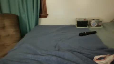 Snapshot of chevybear69 chatting on 02-23-26, 02:31 Jade and Thomas online show from 02-23-26, 02:31