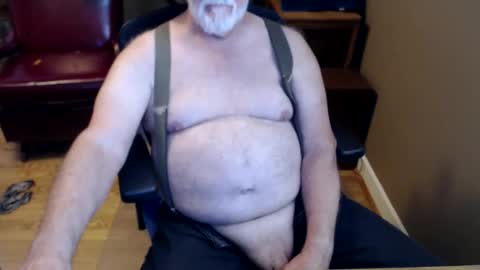 Snapshot of chgodad chatting on 11-06-25, 04:19 chgodad online show from 11-06-25, 04:19