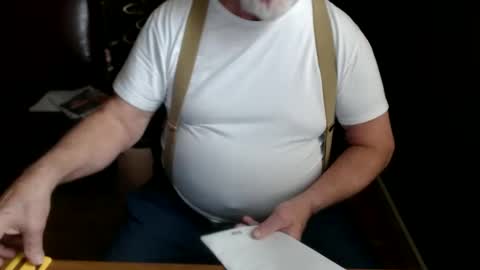 Snapshot of chgodad chatting on 01-14-26, 08:03 chgodad online show from 01-14-26, 08:03