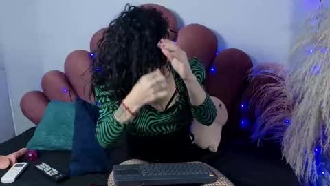 Snapshot of chiarajjones chatting on 03-02-26, 12:45 CHIARA online show from 03-02-26, 12:45