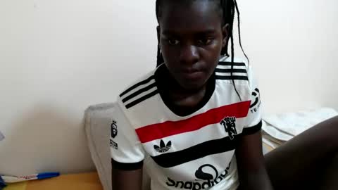 Snapshot of chichie_ chatting on 05-22-26, 05:51 chichie_ online show from 05-22-26, 05:51