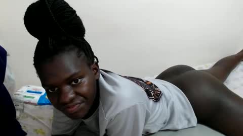 Snapshot of chichie_ chatting on 05-31-26, 06:20 chichie_ online show from 05-31-26, 06:20